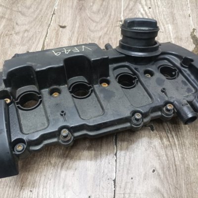Крышка головки блока цилиндров Audi A3 2005 хетчбэк 3дв. AXX - изображение 2