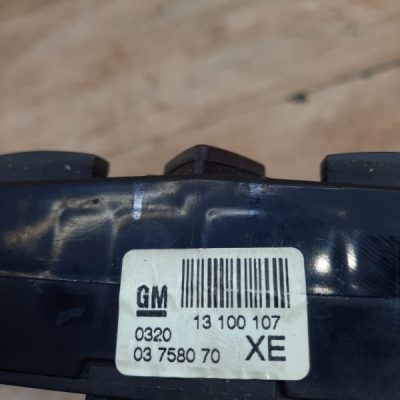 Кнопка аварийной сигнализации Opel Zafira B 2007 Z18XER минивэн - изображение 5
