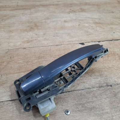 Ручка двери внешняя Opel Zafira B 2007 минивэн Z18XER Задн. Лев. - изображение 10