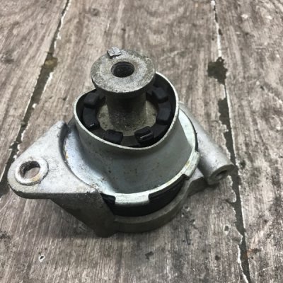 Подушка двигателя Opel Astra G 2002 Z16XER Задн. - изображение 4