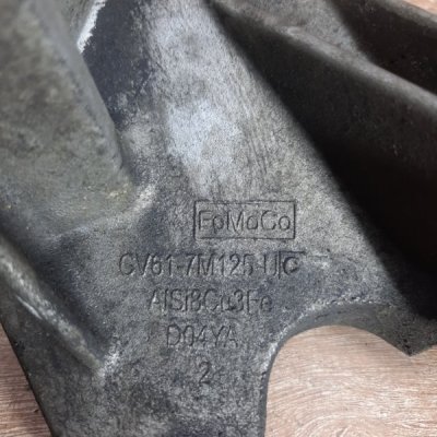 Кронштейн МКПП Ford Focus 3 2014 хетчбэк 5дв. M1DA Лев. - изображение 5