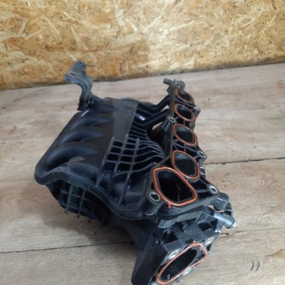 Коллектор впускной Honda Civic 2007 хетчбэк 5дв. R18A2 - изображение 5