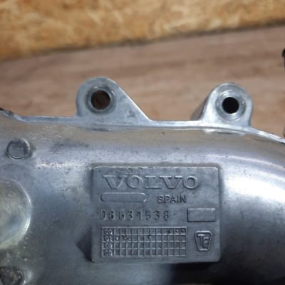 Патрубок интеркулера Volvo V70 2001 D5244T универсал - изображение 3