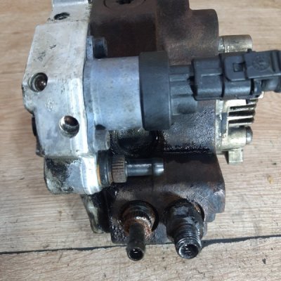 ТНВД Volvo V70 2001 универсал D5244T - изображение 8