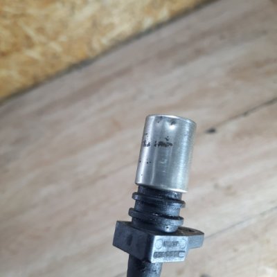 Датчик коленвала Volvo V70 2001 универсал D5244T - изображение 6