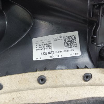 Обшивка двери Opel Astra J 2012 купе A14NET 1.4 Перед. Лев. - изображение 9