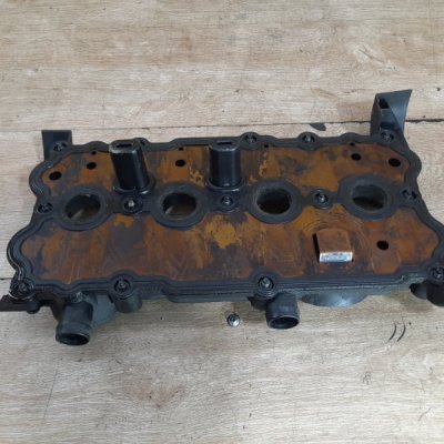 Крышка клапанов Volkswagen Passat B6 2007 седан AXW - изображение 7