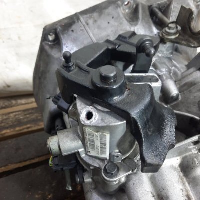 МКПП Ford Focus 3 2012 хетчбэк 5дв. T1DB - изображение 13