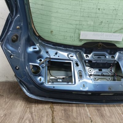Дверь багажника Opel Astra J 2014 A14XER 1.4 хетчбэк 5дв. - изображение 11