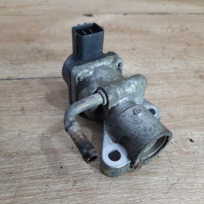 Клапан EGR (ЕГР) Mazda 3 2005 хетчбэк 5дв. LF20 - изображение 4