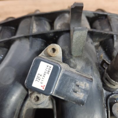 Коллектор впускной Suzuki Wagon R 2004 минивен M13A - изображение 9
