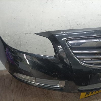 Бампер Opel Insignia 2011 A20DT 2.0 хетчбэк 5дв., Перед. - изображение 2