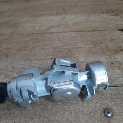 Замок зажигания Ford Focus 2 2005 SHDA хетчбэк 5дв. - изображение 7