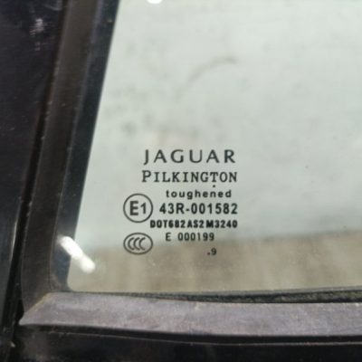 Форточка двери Jaguar XF 2009 306DT седан 4дв., Задн., Лев. - изображение 5