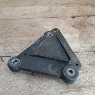 Кронштейн кондиционера Opel Astra J 2012 купе A14NET 1.4 - изображение 5