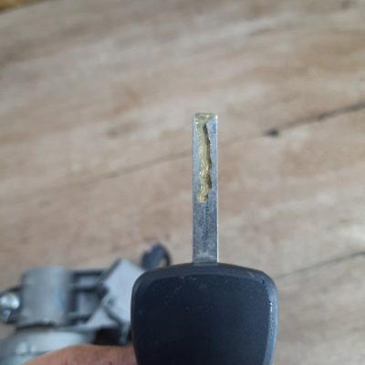 Замок зажигания Opel Corsa D 2007 Z14XEP 1.4 хетчбэк 5дв. - изображение 2