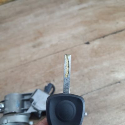 Замок зажигания Opel Corsa D 2007 Z14XEP 1.4 хетчбэк 5дв. - изображение 3