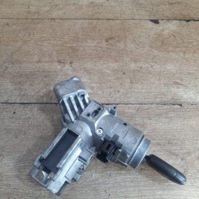 Замок зажигания Ford Fiesta 2009 SNJA хетчбэк 3дв. - изображение 8