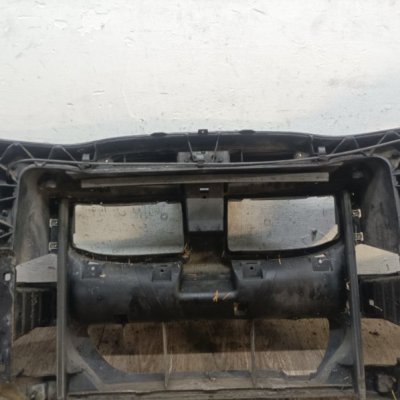 Передняя панель BMW 3 series E90 2006 универсал N46B20BY - изображение 2