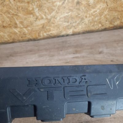 Декоративная крышка двигателя Honda Civic 2004 D16V1 хетчбэк 5дв. - изображение 3