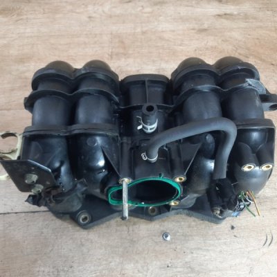 Коллектор впускной Honda Civic 2004 хетчбэк 5дв. D16V1 - изображение 9