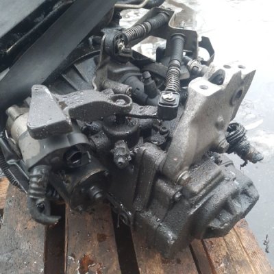 МКПП Volkswagen Golf 5 2006 хетчбэк 5дв. BXE - изображение 7