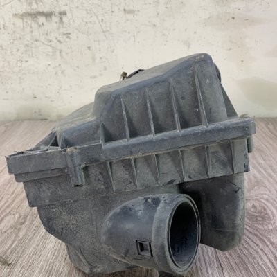 Корпус воздушного фильтра Opel Astra H 2004-2010 - изображение 3