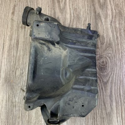 Корпус воздушного фильтра Opel Astra H 2004-2010 - изображение 2