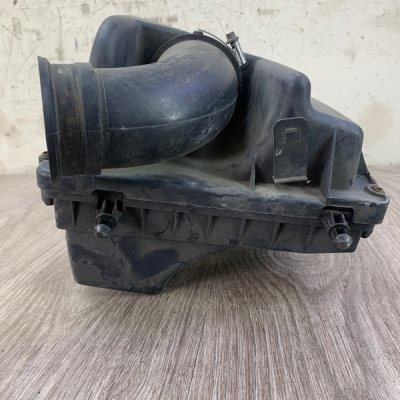 Корпус воздушного фильтра Opel Astra H 2004-2010 - изображение 1