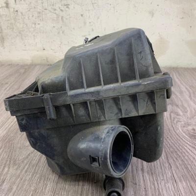 Корпус воздушного фильтра Opel Zafira B 2005-2012 минивэн - изображение 3
