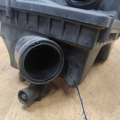 Корпус воздушного фильтра Opel Astra H 2006 Z16XER - изображение 4