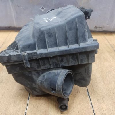 Корпус воздушного фильтра Opel Astra H 2007 A16XER - изображение 6