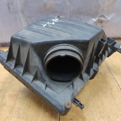 Корпус воздушного фильтра Opel Corsa C 2001-2006 Z10XEP - изображение 1