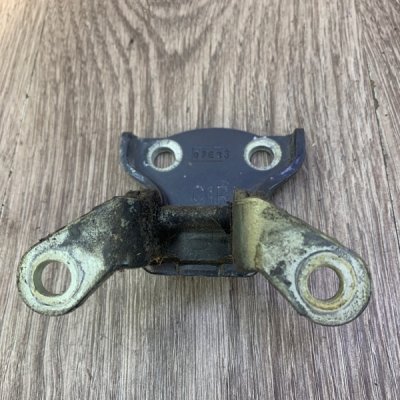 Петля двери Opel Antara 2007 Внедорожник Задн. Лев. - изображение 1