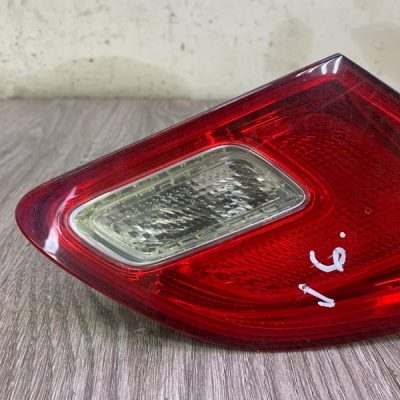 Фонарь крышки багажника Opel Astra J 2012 хетчбэк 5-ти дв., Задн., Лев. - изображение 2
