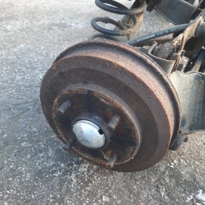 Задняя балка Ford Focus 1 2005 хетчбэк 5дв. FYDA - изображение 14