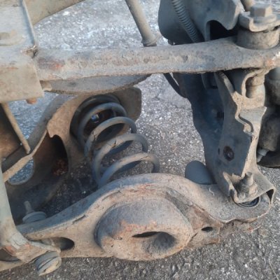 Задняя балка Ford Focus 1 2005 хетчбэк 5дв. FYDA - изображение 5