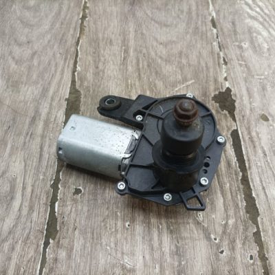 Мотор дворников Toyota Aygo 2006 1KR-FE хетчбэк 3 дв., Задн. - изображение 2