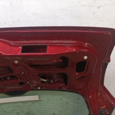 Крышка багажника Opel Astra H 2006 универсал Z13DTH 1.3 - изображение 2