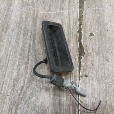 Кнопка открывания багажника Land Rover Range Rover 2008 джип внедорожник 5дв 276DT - изображение 3