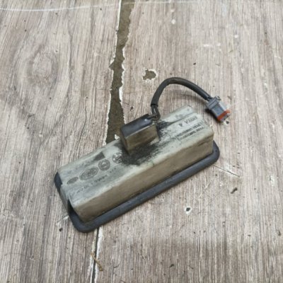 Кнопка открывания багажника Land Rover Range Rover 2008 джип внедорожник 5дв 276DT - изображение 2