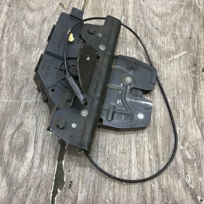 Замок крышки багажника Land Rover Range Rover 2004 внедорожник - изображение 7
