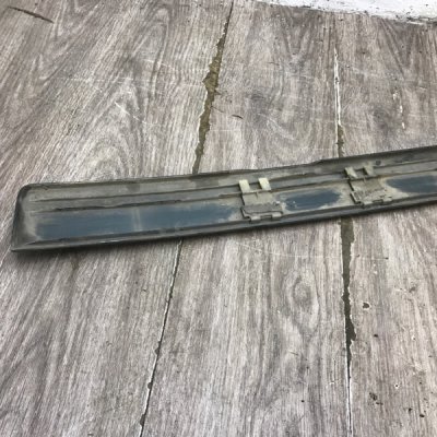 Накладка на крышку багажника Land Rover Range Rover 2004 внедорожник - изображение 4