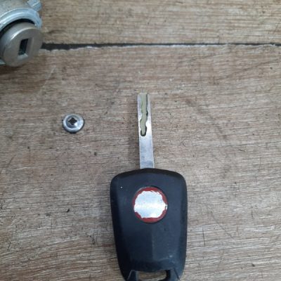 Замок зажигания Opel Astra H 2006 Z16XEP 1.6 хетчбэк 5дв. - изображение 3