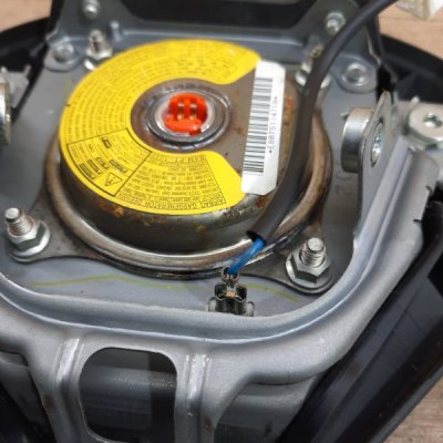 Аирбаг на руль Toyota Aygo 2006 хетчбэк 3дв. 1KR-FE - изображение 8