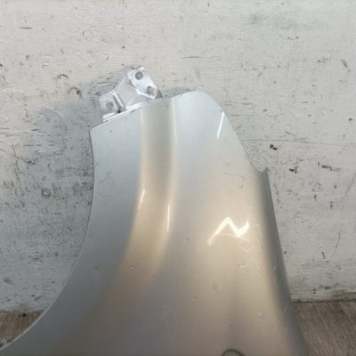 Крыло Toyota Aygo 2008 1KR-FE хетчбэк 5дв., Перед., Лев. - изображение 4