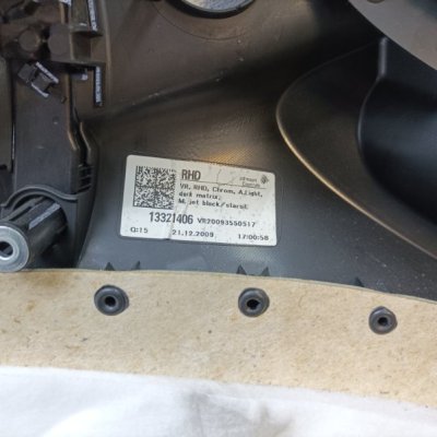 Обшивка двери Opel Astra J 2010 хетчбэк 5дв. A16XER 1.6 Перед. Прав. - изображение 3