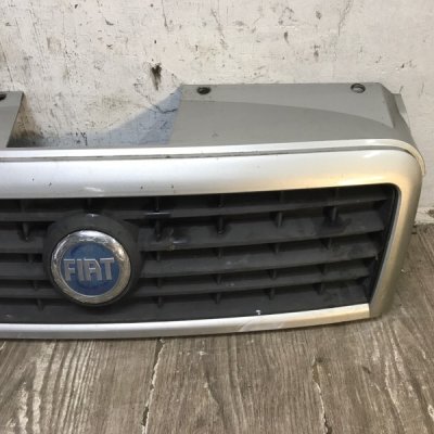Решетка радиатора Fiat Doblo 2006 - изображение 4