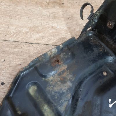 Полка аккумулятора Suzuki Swift 2006 M16A хетчбэк 3дв. - изображение 5