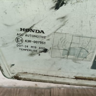 Стекло Honda Civic 2006 хетчбэк 5дв. Перед. Прав. - изображение 2